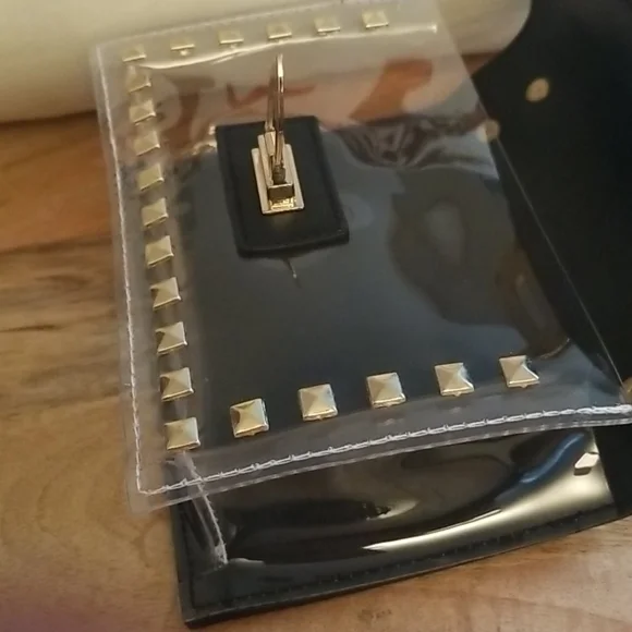 CLear Purse - Picture 3 of 4